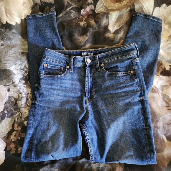 GAP 27L High Rise Jeans sz 4 - Picture 2 of 8